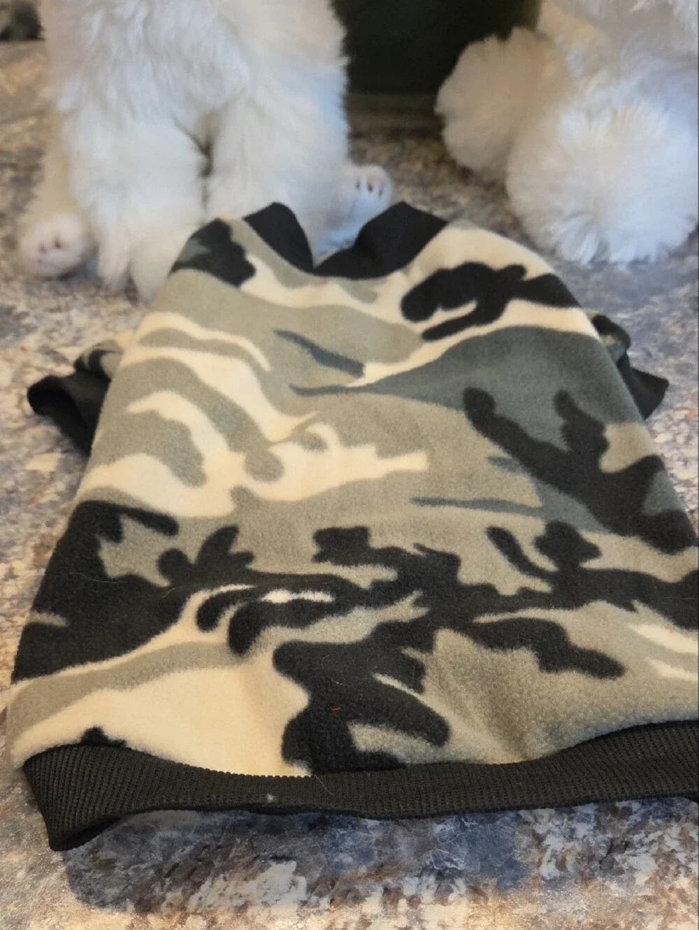 Dogs Camo Fleece Jacket - Green & Black